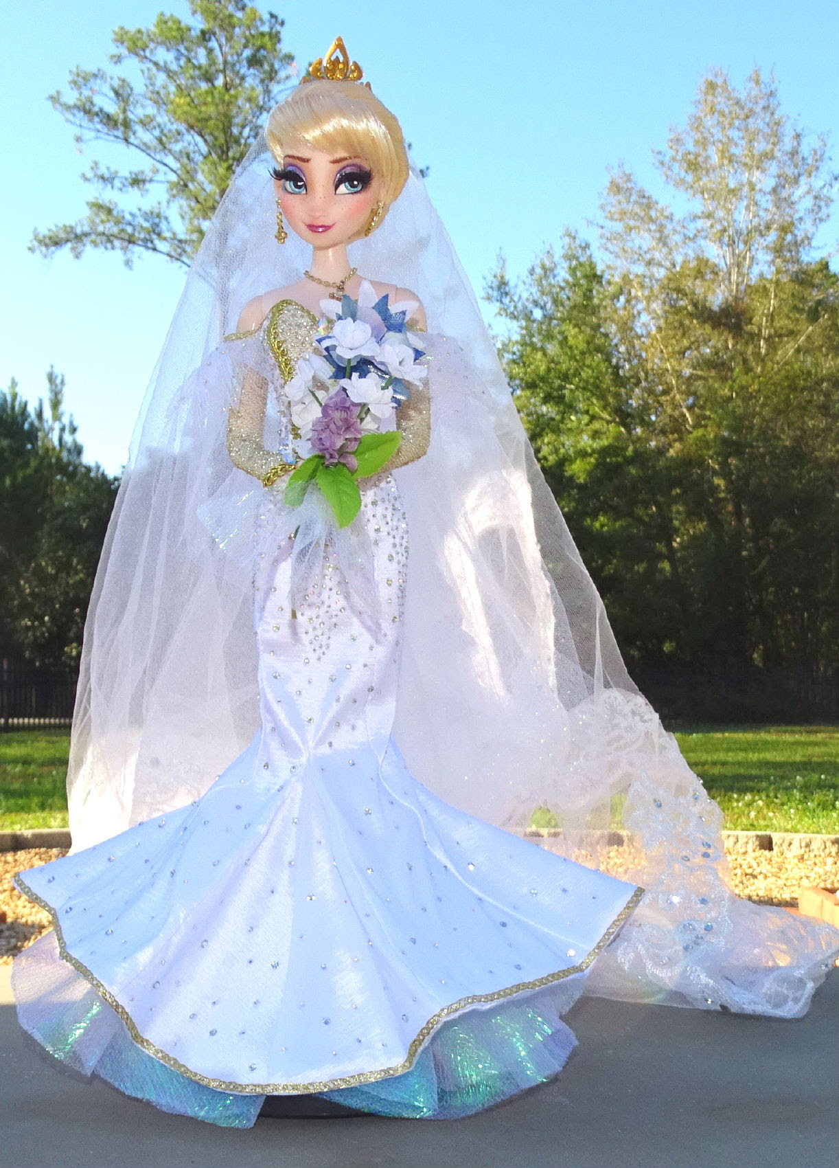 Wedding Bride Queen Elsa 16" LE Style Doll