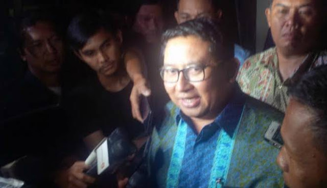 Berita Terpercaya-Fadli Zon: Presiden Jangan Kabur, Temui Para Ulama