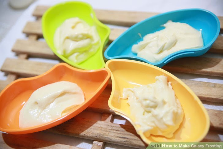 Make Galaxy Frosting Step 11.jpg