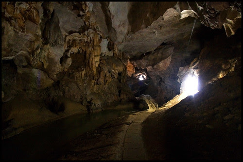 Cave at Wat Thamtapan, Phang Nga