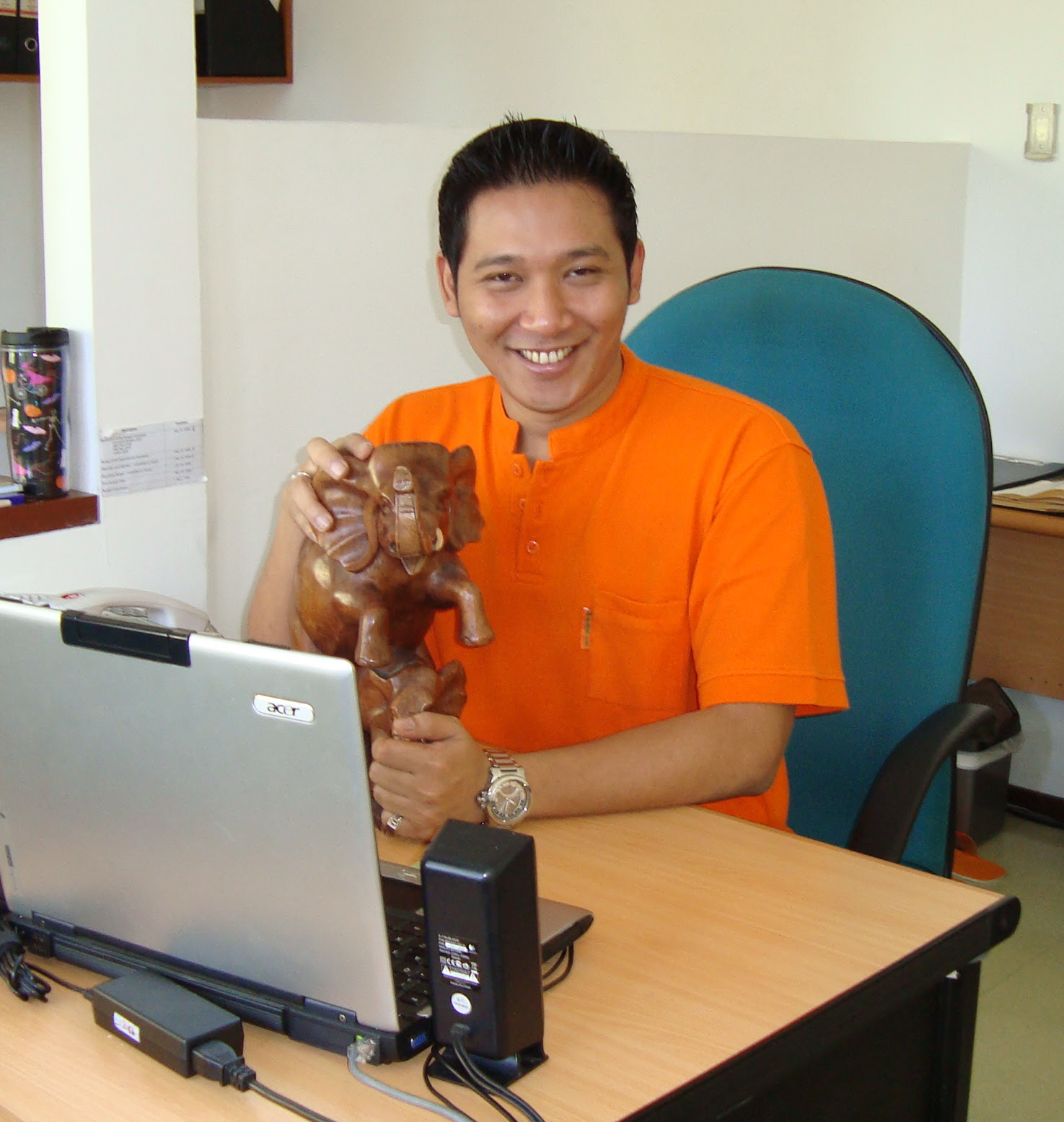 Hengky Tambayong