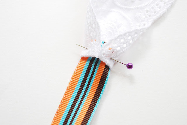 eyelet headband