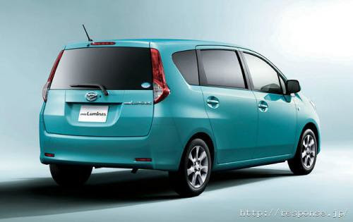 Daihatsu-anugerah-luminas