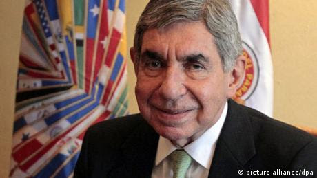 Oscar Arias en imagen de archivo