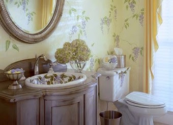 The Powder Room Calls - Tales From A Vintage Wardrobe