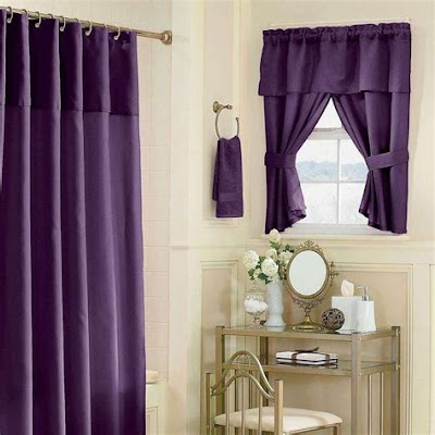 Designing A Purple-Themed Bathroom With Relaxing Window Curtains