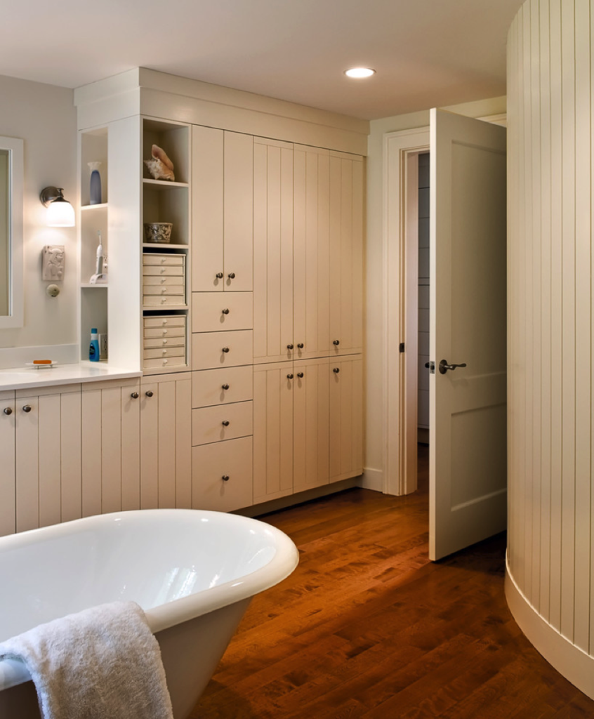 How Custom Built-ins for Bathrooms Can Help Clean Up Your ...