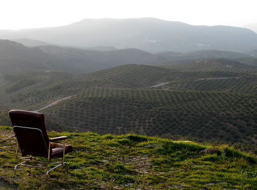 Una silla con vistas