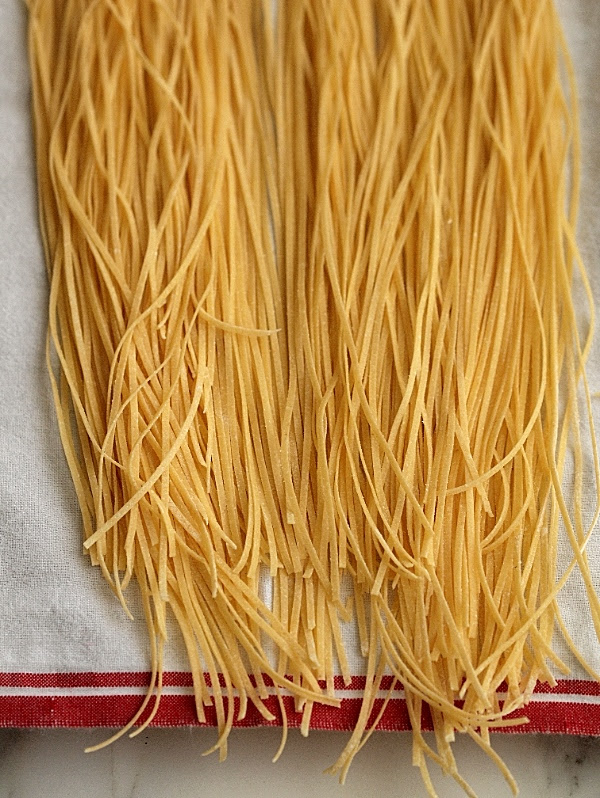 Chubby Hubby - Pantry Basics: How to make semolina pasta at home