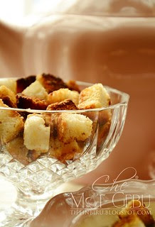 rsz_cruton_wif_mushroom_soup1