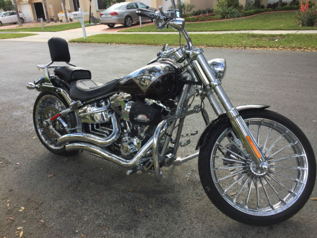2013 Harley-Davidson CVO Breakout Screamin' Eagle ...