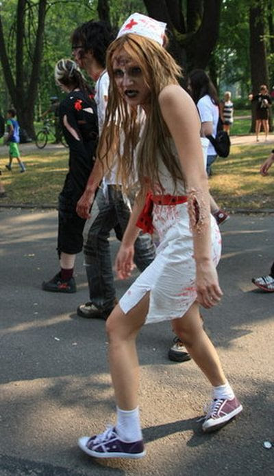 Zombie Walk in Saint Petersburg, Russia (85 pics)