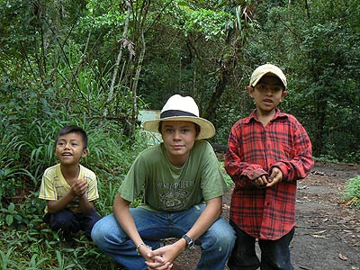 paul et nos deux petits guides.jpg