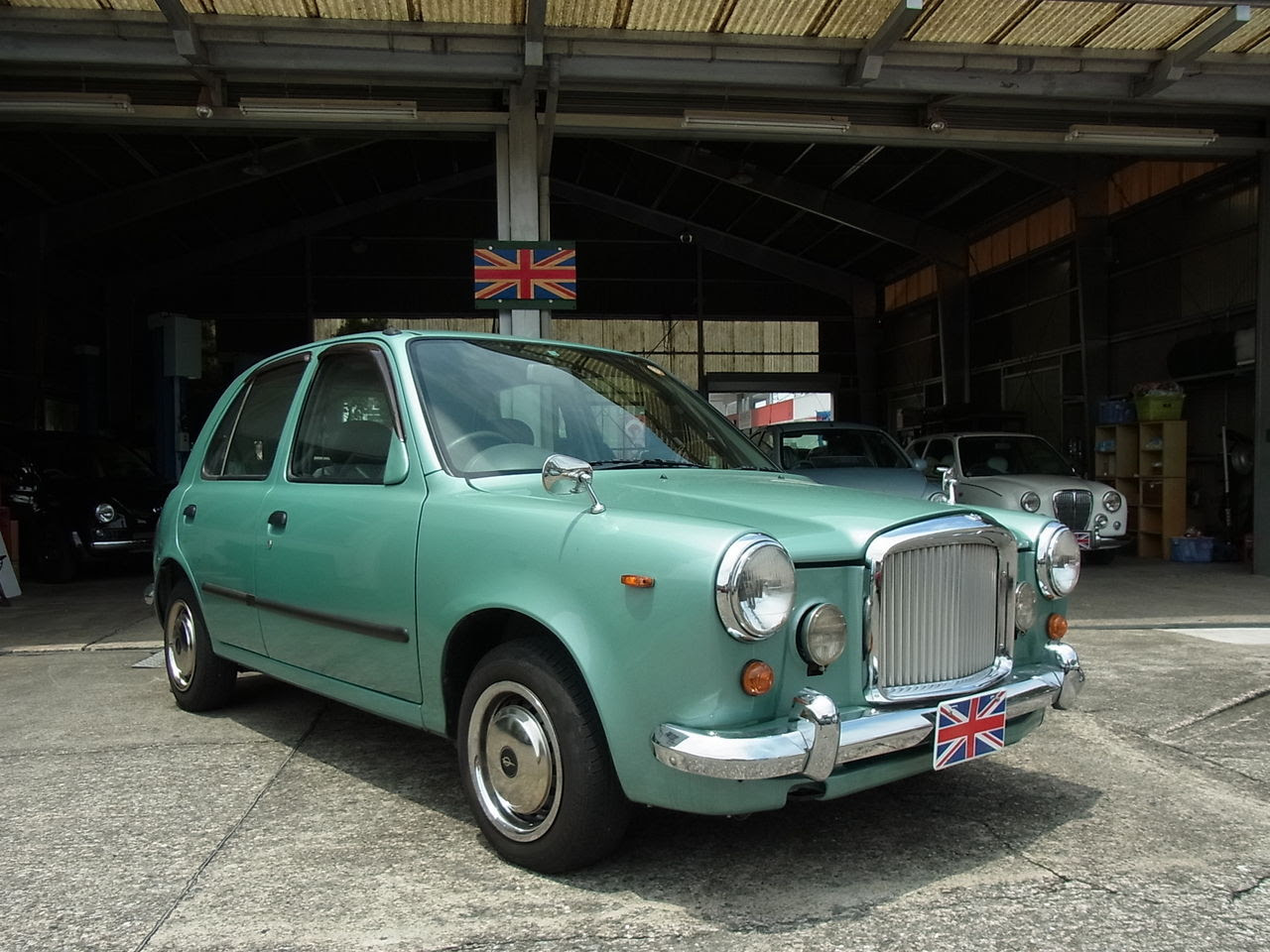 光岡ビュート コペルボニート マーチプリンセスやマーチハービーなどレトロでお洒落でかわいいカスタムカーの中古車専門店 Goodwoodpark