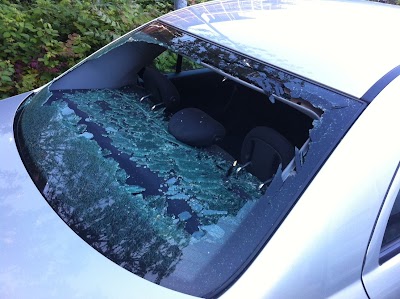 How Long To Replace Rear Window In A Car