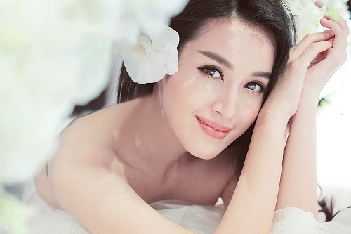 nhung-cach-lam-trang-da-mat-cap-toc-an-toan
