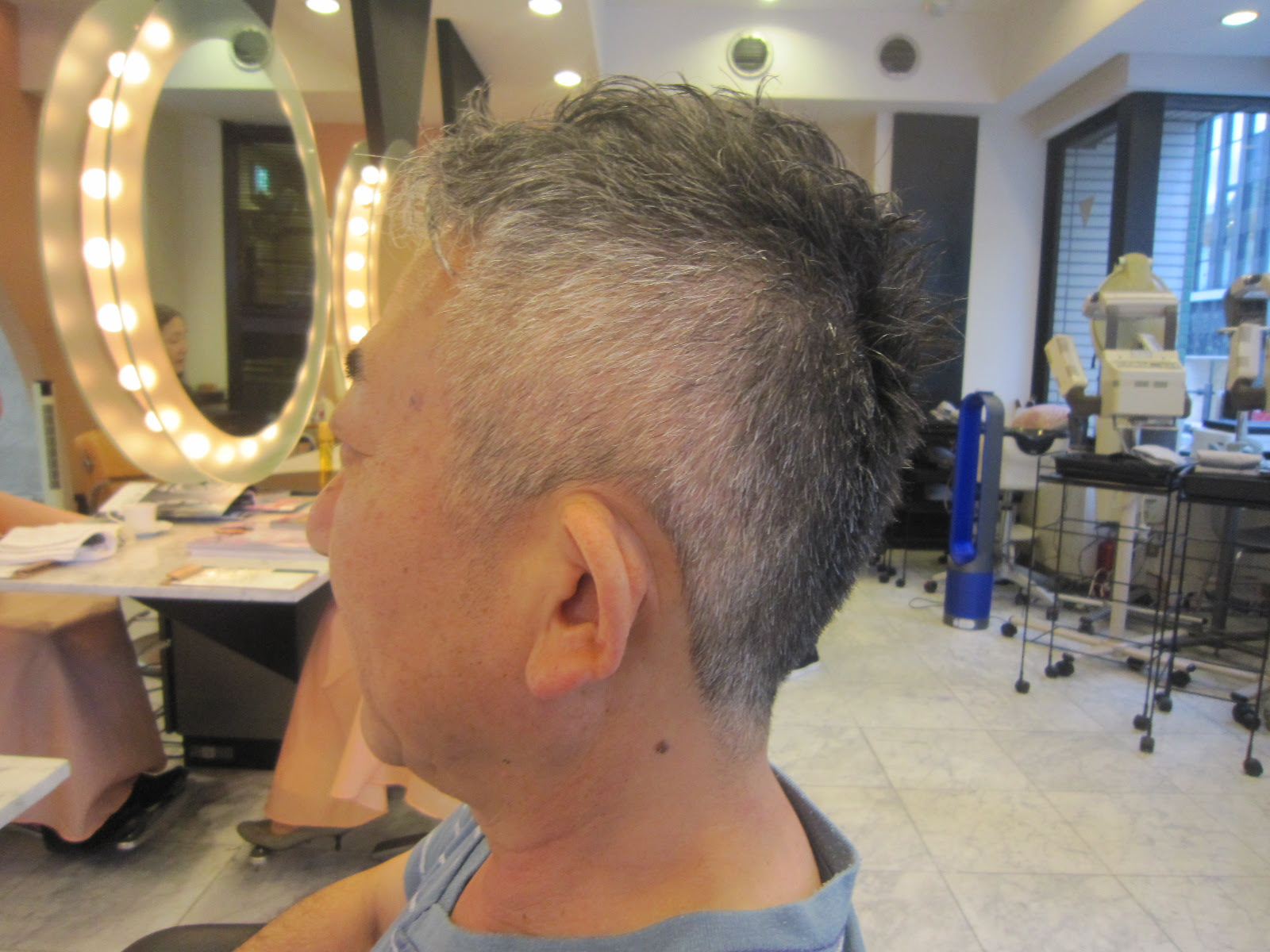６０代ヘアカタログ ６０代メンズショートスタイル 40代50代60代髪型