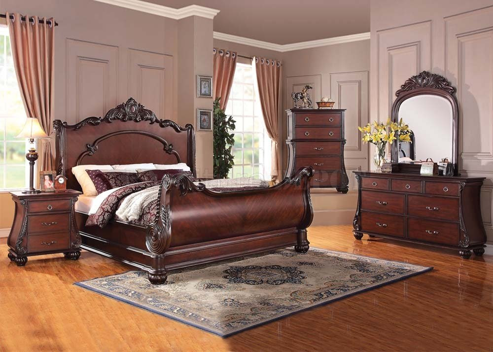 Solid-Wood-Bedroom