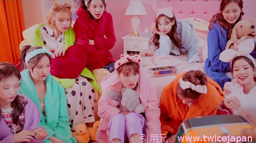 Twice メンバーカラー が公式で発表された 各メンバーの色を 人気順紹介 Twice最新情報局