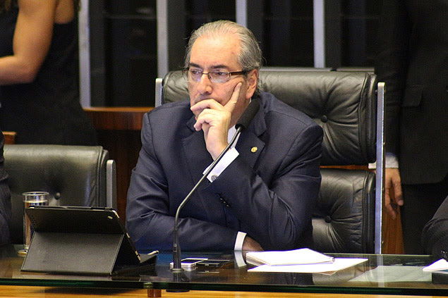 O presidente da Câmara, Eduardo Cunha (PMDB-RJ), comanda sessão da Casa Legislativa