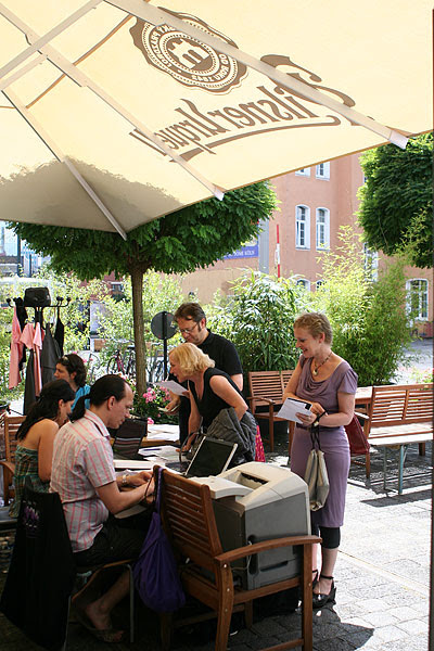 Check in at Tangocamp in Dusseldorf. Copyright: Henrik Eriksson (henrik@floyfloy.se). The photo may not be published elsewhere without written permission.