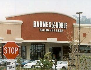 Barnes And Noble El Cerrito: A Relaxed Interior Design Approach