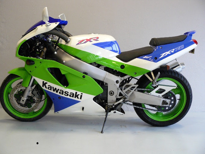Fotos - Kawasaki Zxr 750