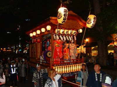大国魂神社 暗闇祭 武蔵府中の山車 屋台 大國魂神社 くらやみ祭り