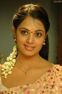 Sindhu Menon Photo Gallery