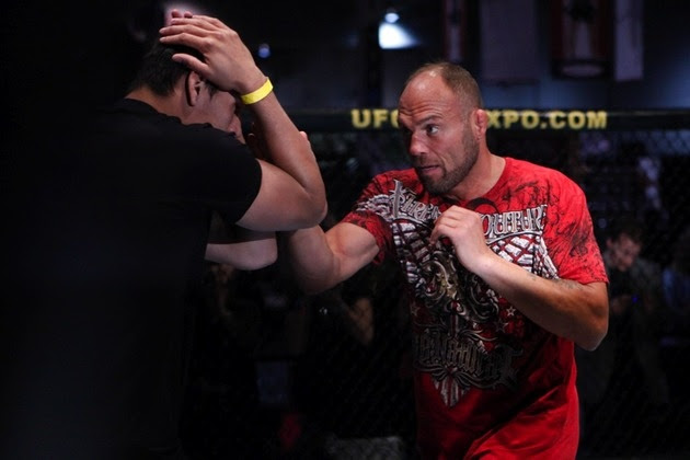 Esther Lin, MMA Fighting