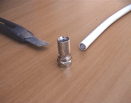 materiel de bricolage câbles coaxial télévision par câble ou Antenne  satellite OUTILLAGE pince coupante Cutter MATERIAUX Fiches F connecteur F