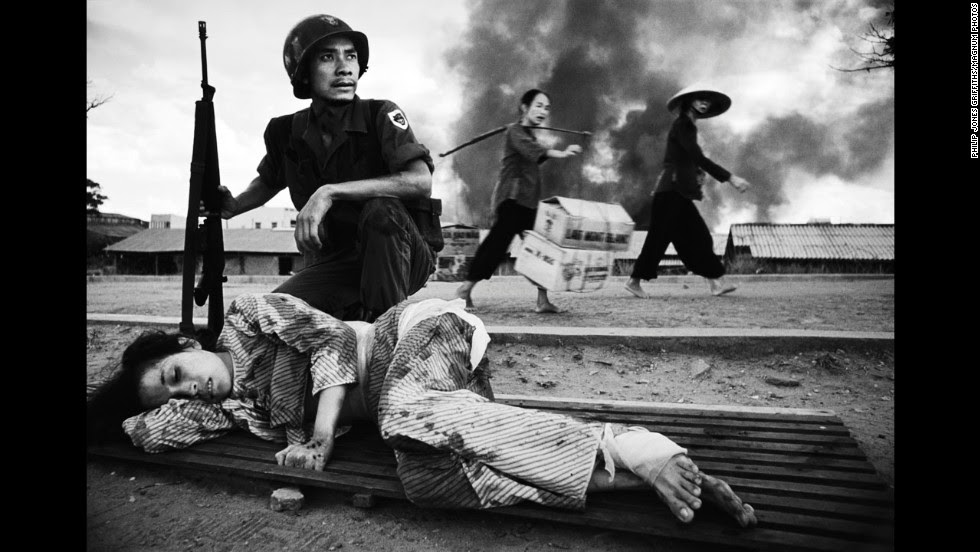 http://i2.cdn.cnn.com/cnnnext/dam/assets/140618113403-13-iconic-vietnam-war-restricted-horizontal-large-gallery.jpg
