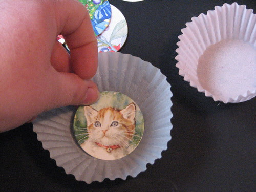 #11 - Cupcake Ornament 005