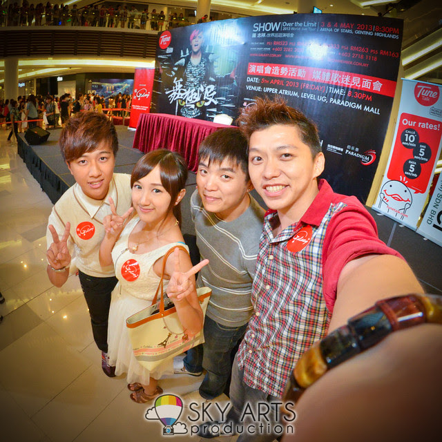 ShowLo 罗志祥 Over the Limit 2013 World Live Tour Malaysia Arena of Star - Paradigm Mall Meet N Greet Session