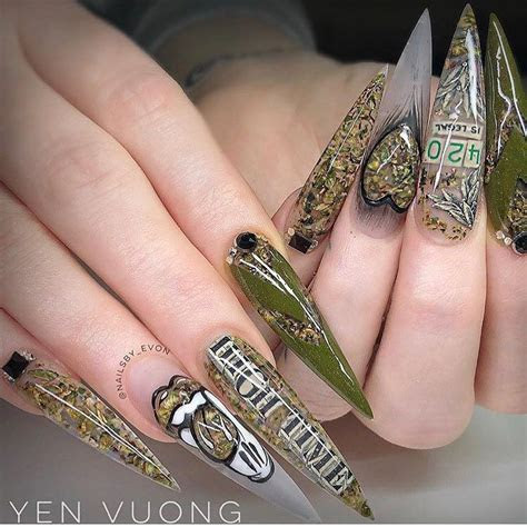 super trendy nails  page    nail