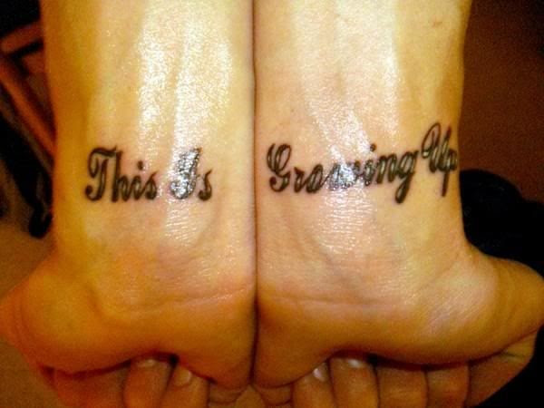  Size:400x373 - 37k: Tom Delonge Tattoos