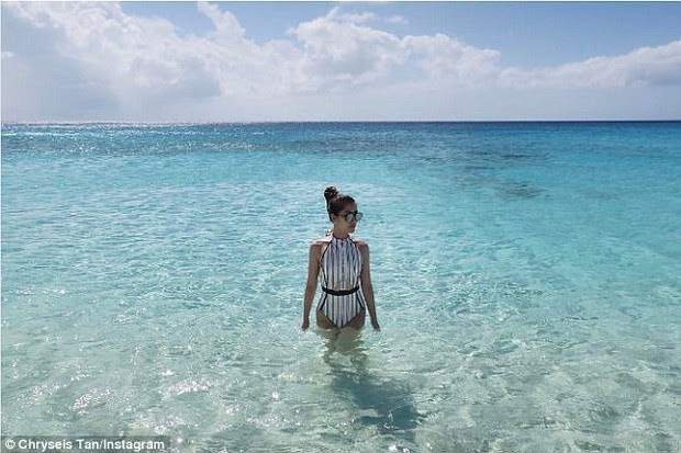 Cuộc sống xa hoa của tiểu thư xinh đẹp nhà tỷ phú Malaysia: Gần một năm mà vi vu tới 16 quốc gia - Ảnh 12.