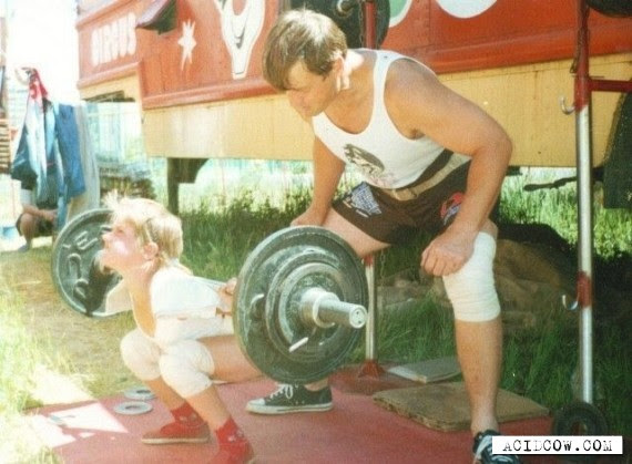 The strongest girl on the world (42 pics)