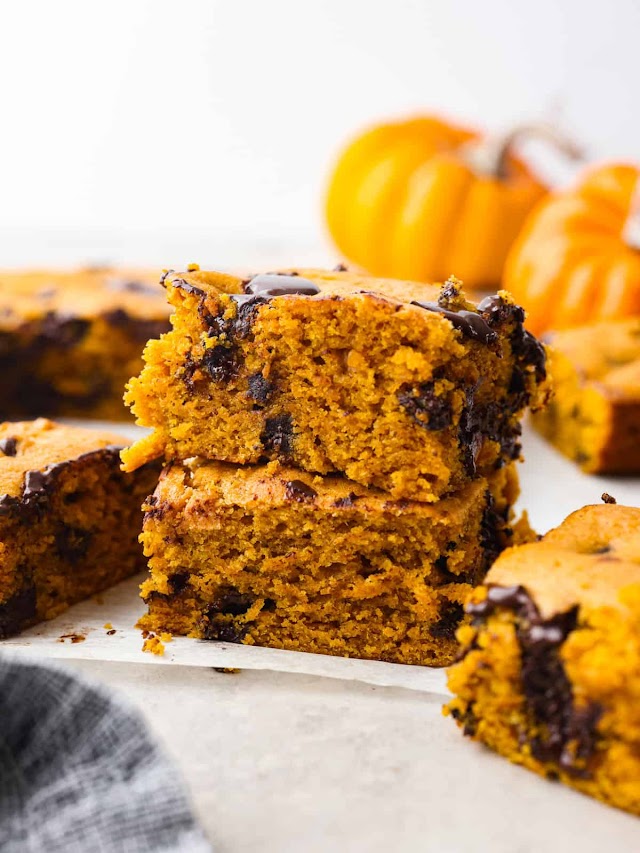 Pumpkin Chocolate Chip Bars
