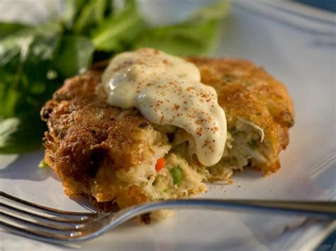 crab cakes recipe paula deen food network