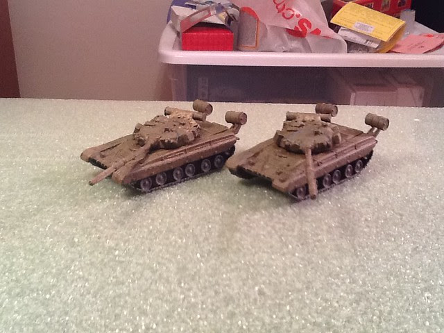 Soviet T-80 tanks