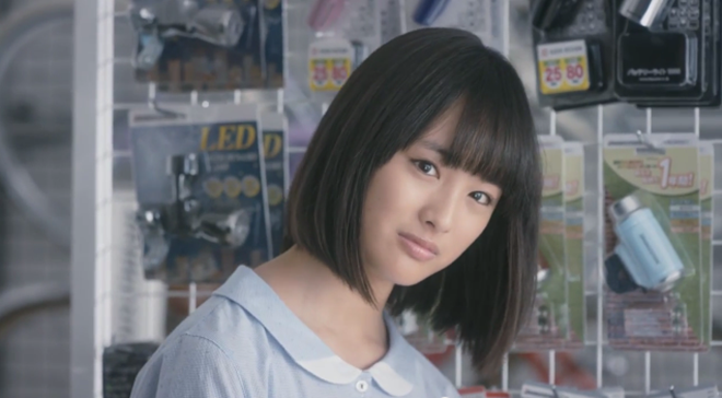 スパーダ Spada 新cmで矢を射る女の子は松木エレナ 弓道姿が凛々しい美少女 テレビの可愛い女の子や美人を調査 Tv Girl Com