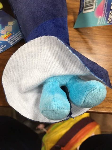 Image about aesthetic in cartoon's || icons by isawwinx. Cursed image of Blue Diamondâs legs | Steven Universe Amino