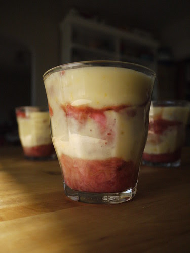 rhubarb parfait