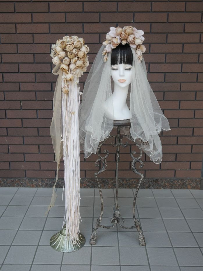相川千里 広島県東広島市で布花のオーダー 教室を主宰する 手染め創作布花 千里 です