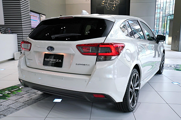 スバル インプレッサ スポーツ 2 0i S アイサイト ホワイト Subaru Impreza Sport 2 0i S Eyesight White Car And Moto In Japan