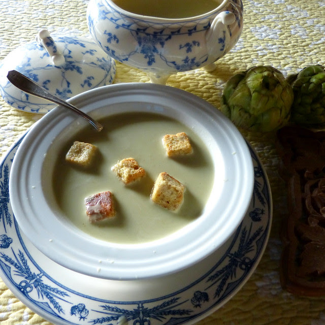 Artichoke Soup With Croûtons