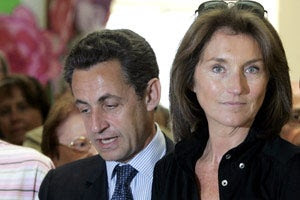 騒がせサルコジ マダム セシリアさんの魅力大分析 だれも書かない ニューヨーク１ 未満