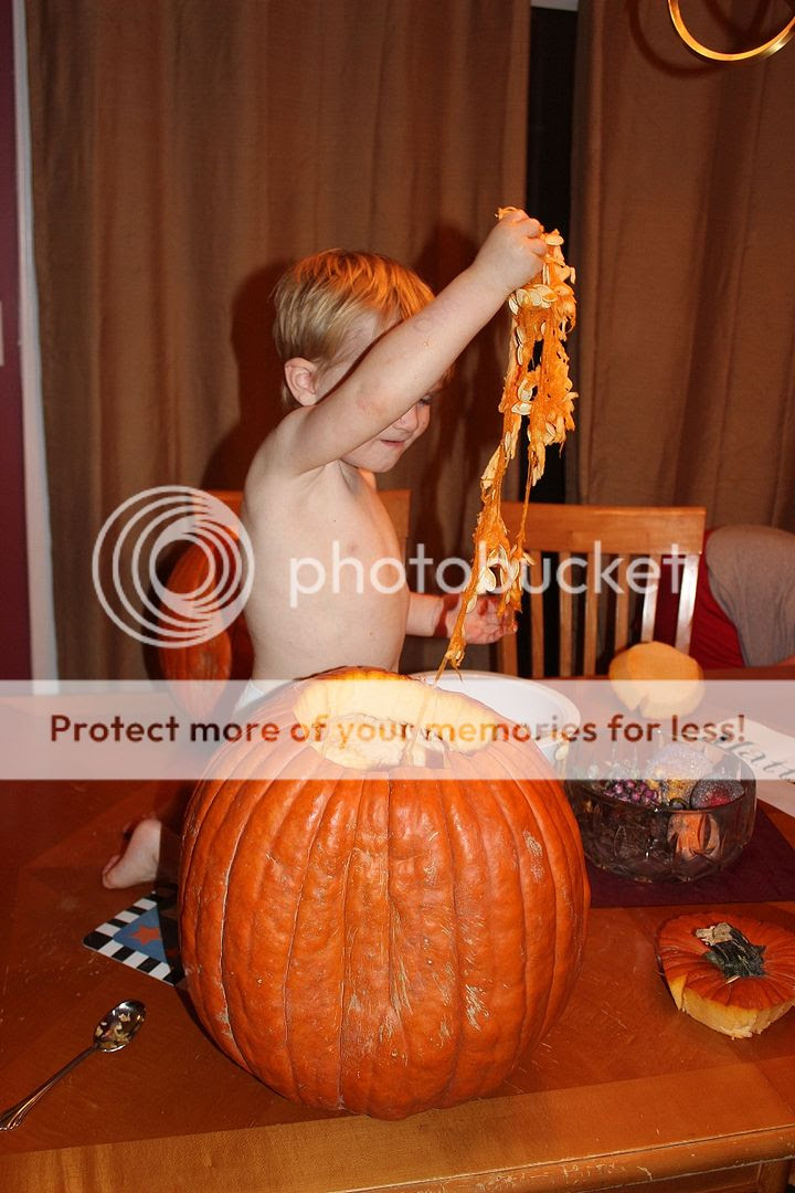 photo halloween17_zps69c81e32.jpg
