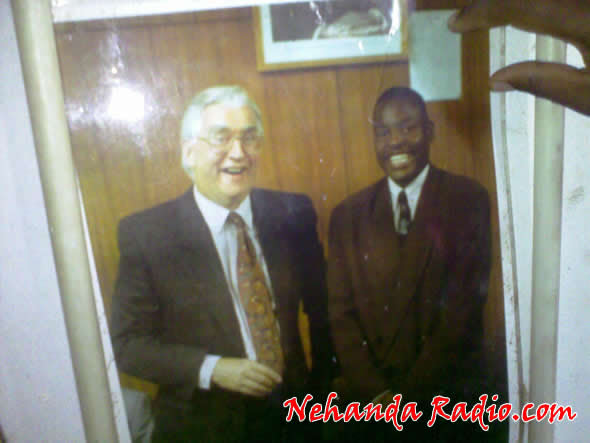 Learnmore Jongwe with then UZ Vice Chancellor Graham Hill